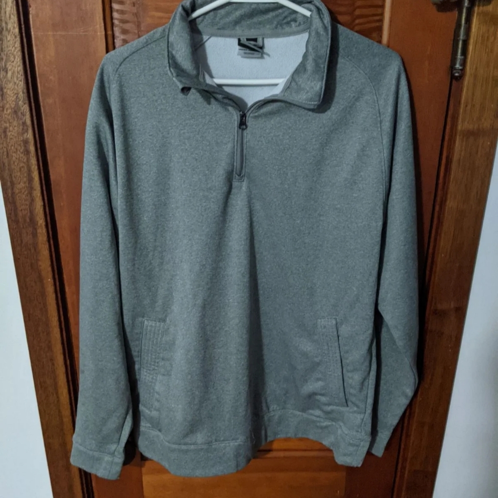 Men's Small Under Armour Quarter zip